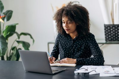 Bioethicist training Getty Images 1392996227